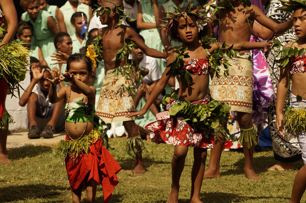 Fiji-Resort-Village-Children-Culture