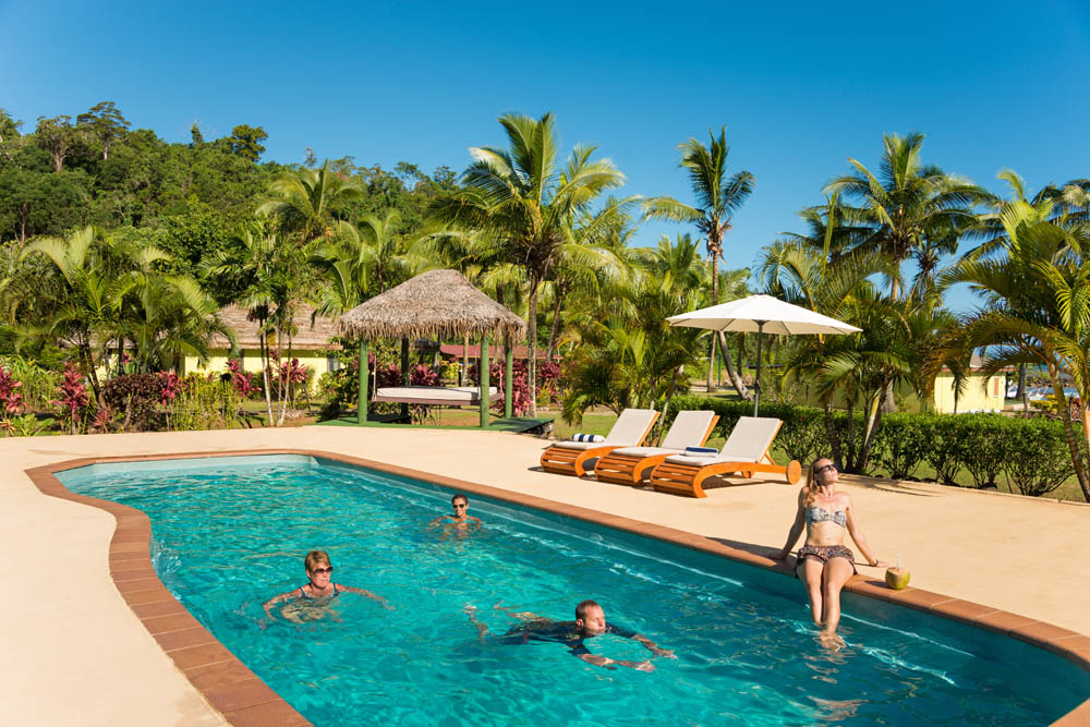 Fiji-Resort-Waidroka-Pool-Enjoy