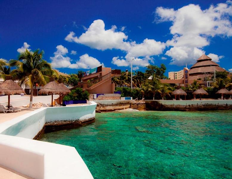 Casa del Mar