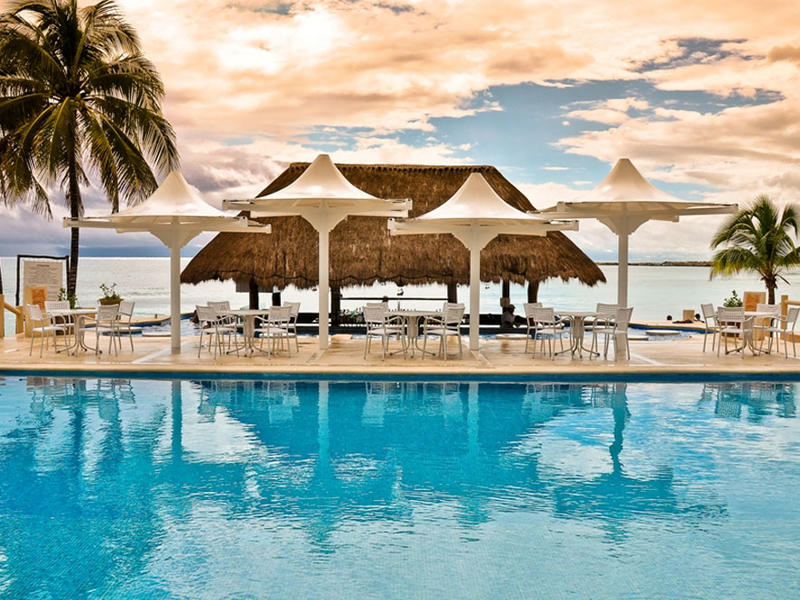 Omni Puerto Aventuras Beach Resort